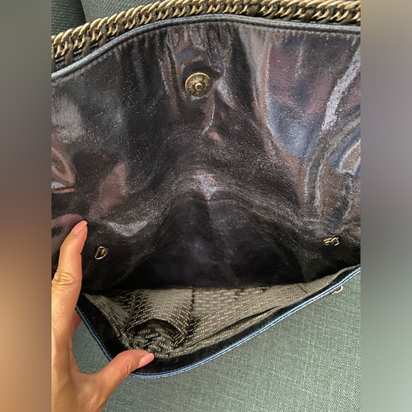 Cinti Sequins Mettalic Leather Embroidered Fold Over Navy Velvet Clutch w Metal - Picture 7 of 15